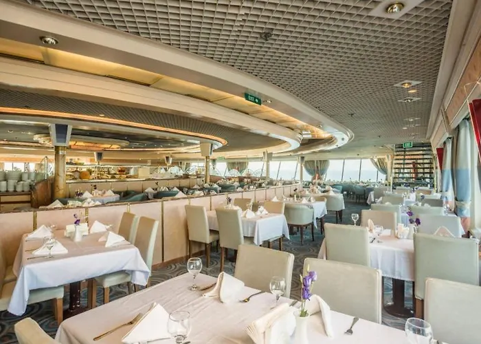 Albaker Tour Miray Cruises Tour Kusadasi - Patmos - Atina - Mikonos - Rodos - Hotel na wodzie *